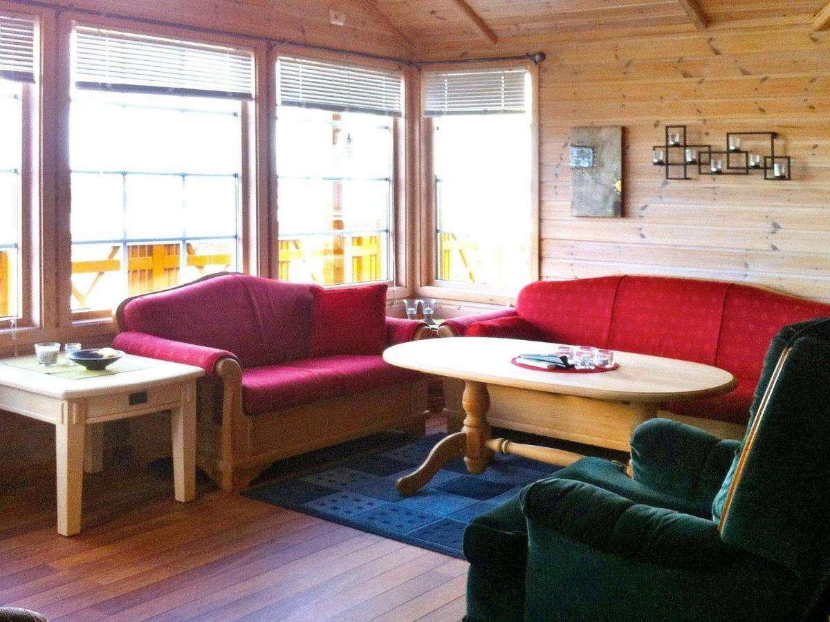Three-Bedroom Holiday Home In Dyrvik Tuvnes Rom bilde